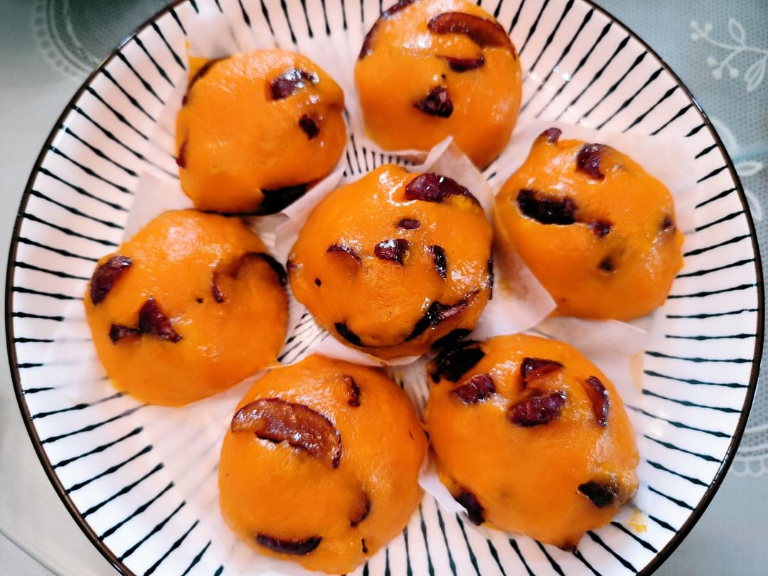 软糯香甜‼️做法简单‼️糯叽叽的南瓜红枣糯米糕‼️