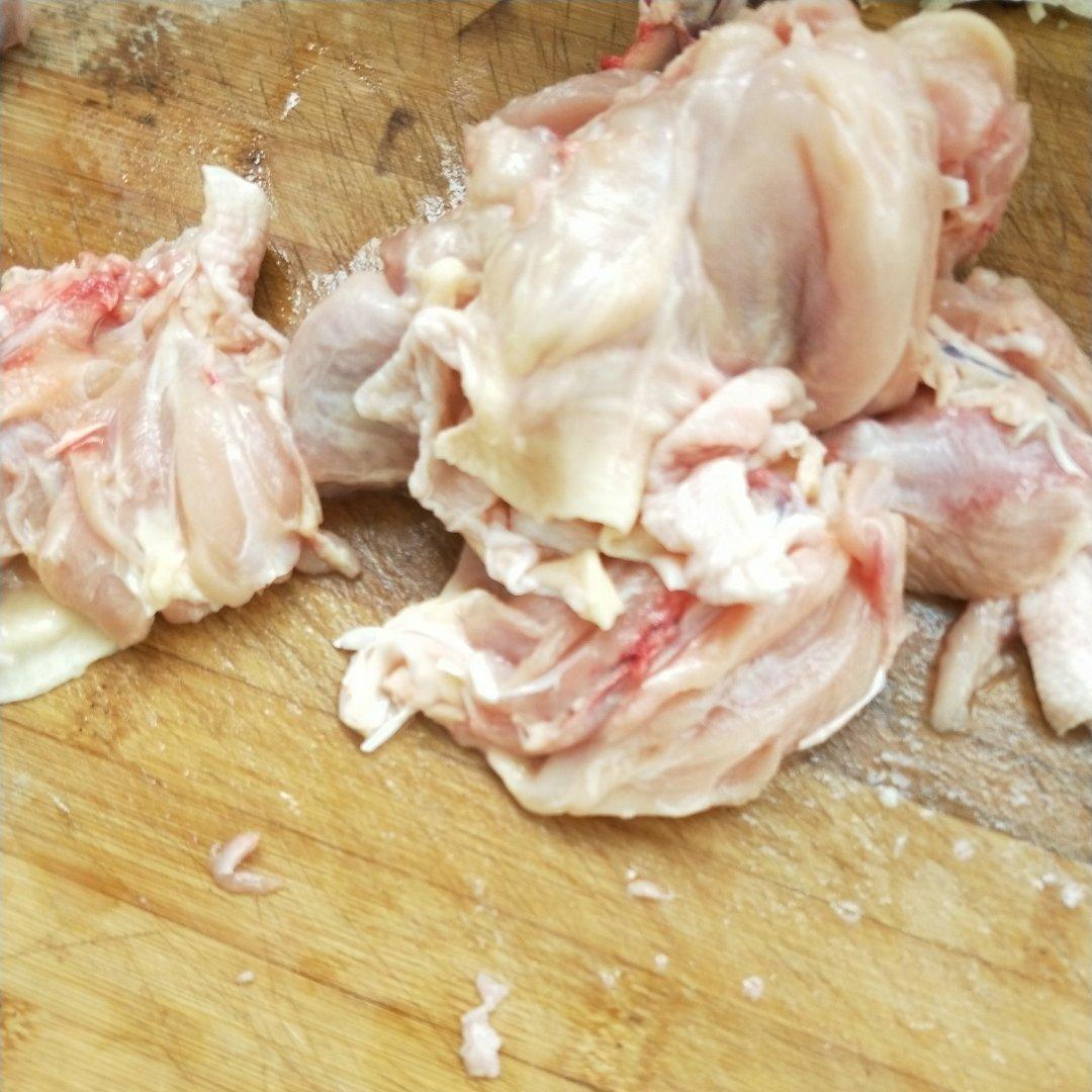 快速鸡腿去骨