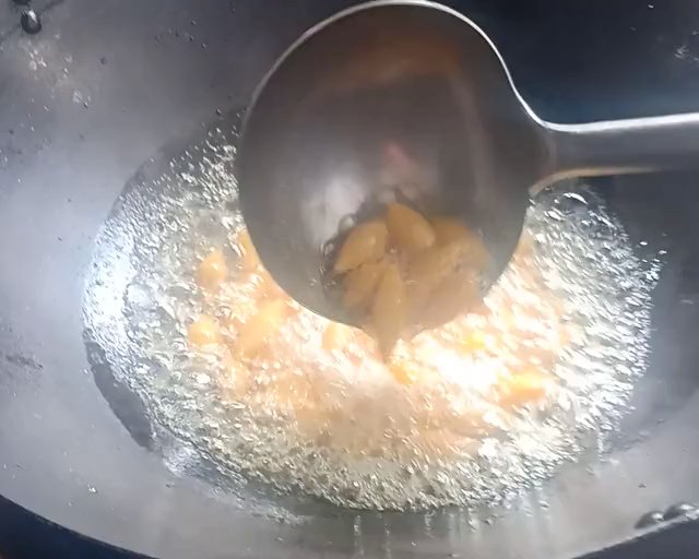 蜜汁红薯的做法 步骤6