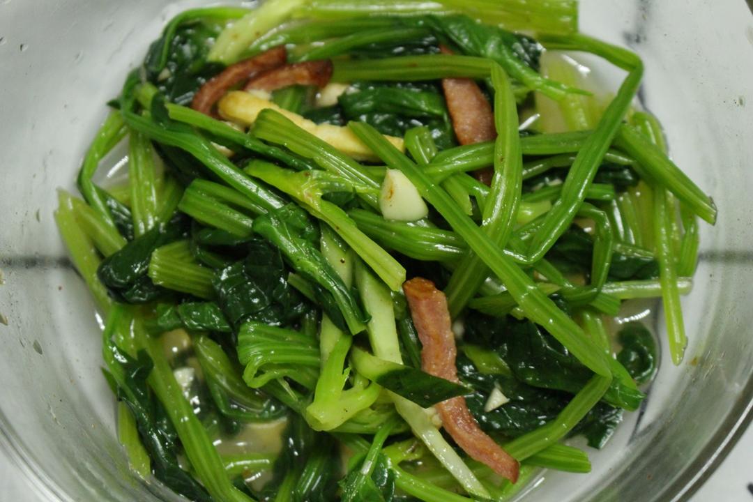 凉拌菠菜