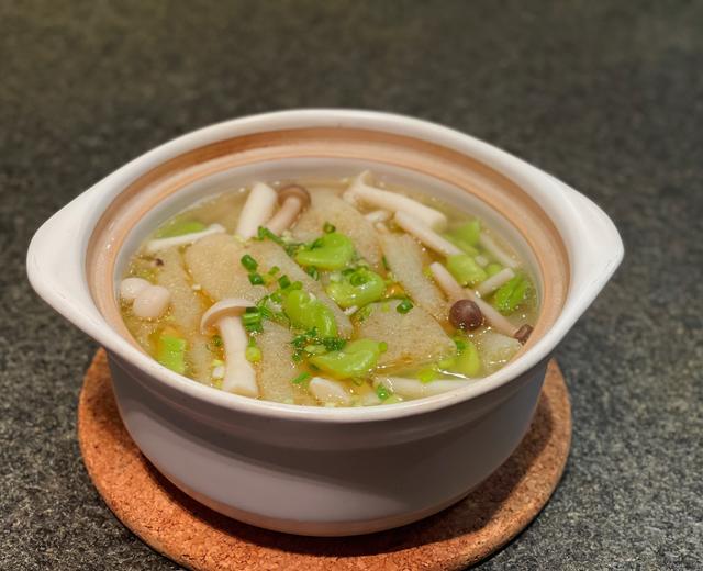 竹荪菌菇豆瓣汤的做法