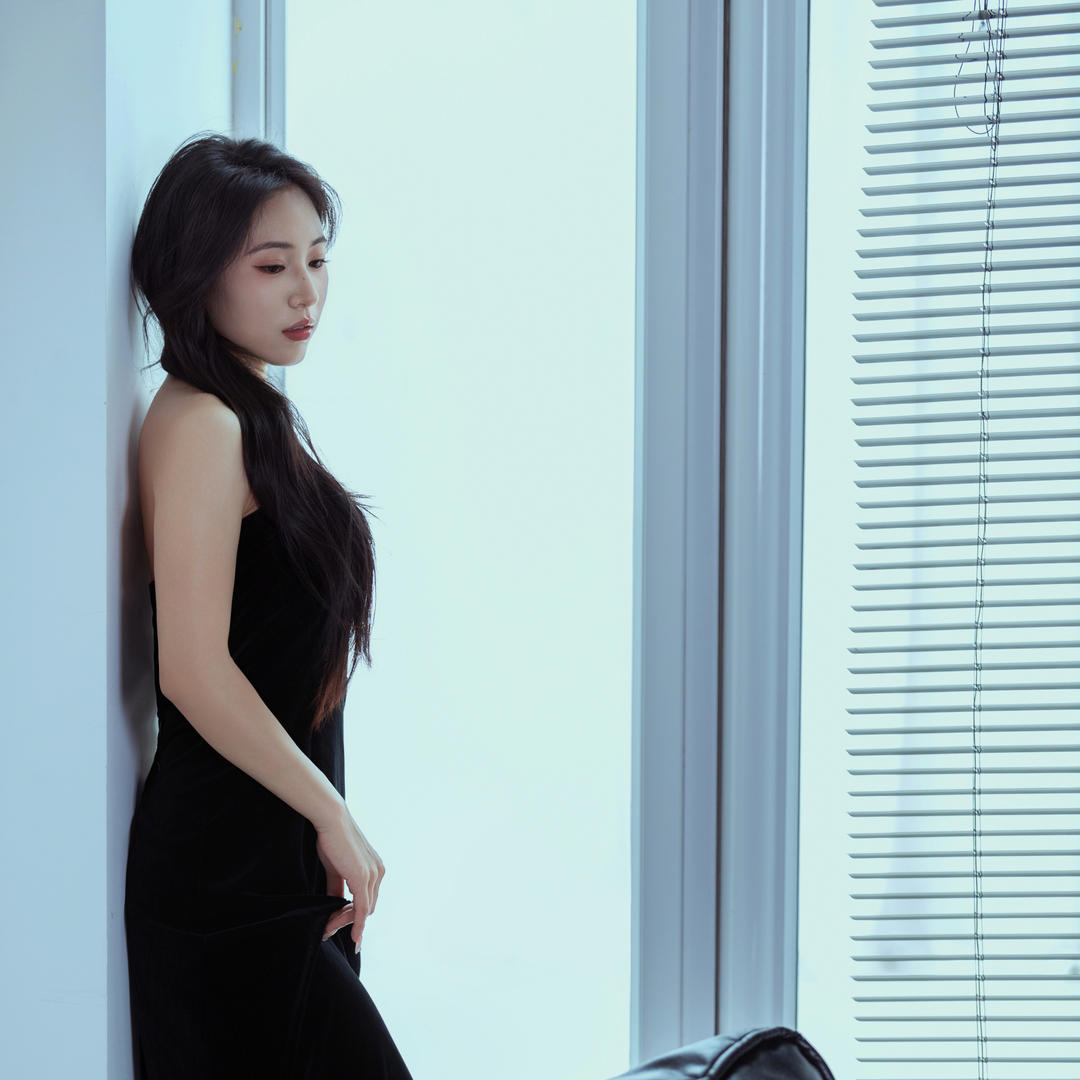 莹莹0612-0928
