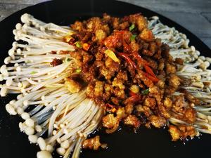 金针菇的完美做法-泡椒鸡粒金针菇的做法 步骤4