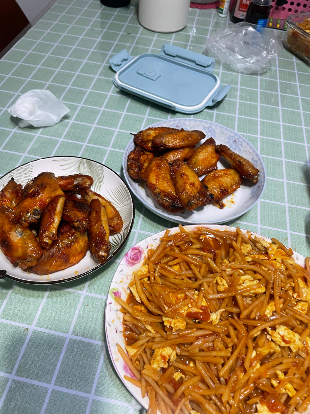 西红柿土豆炒鸡蛋