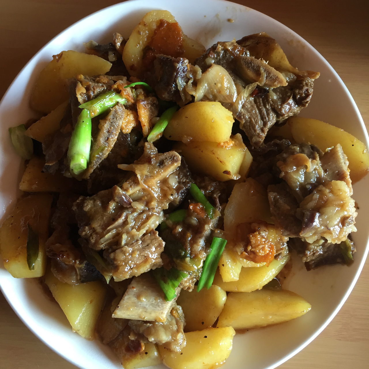 土豆炖牛肉