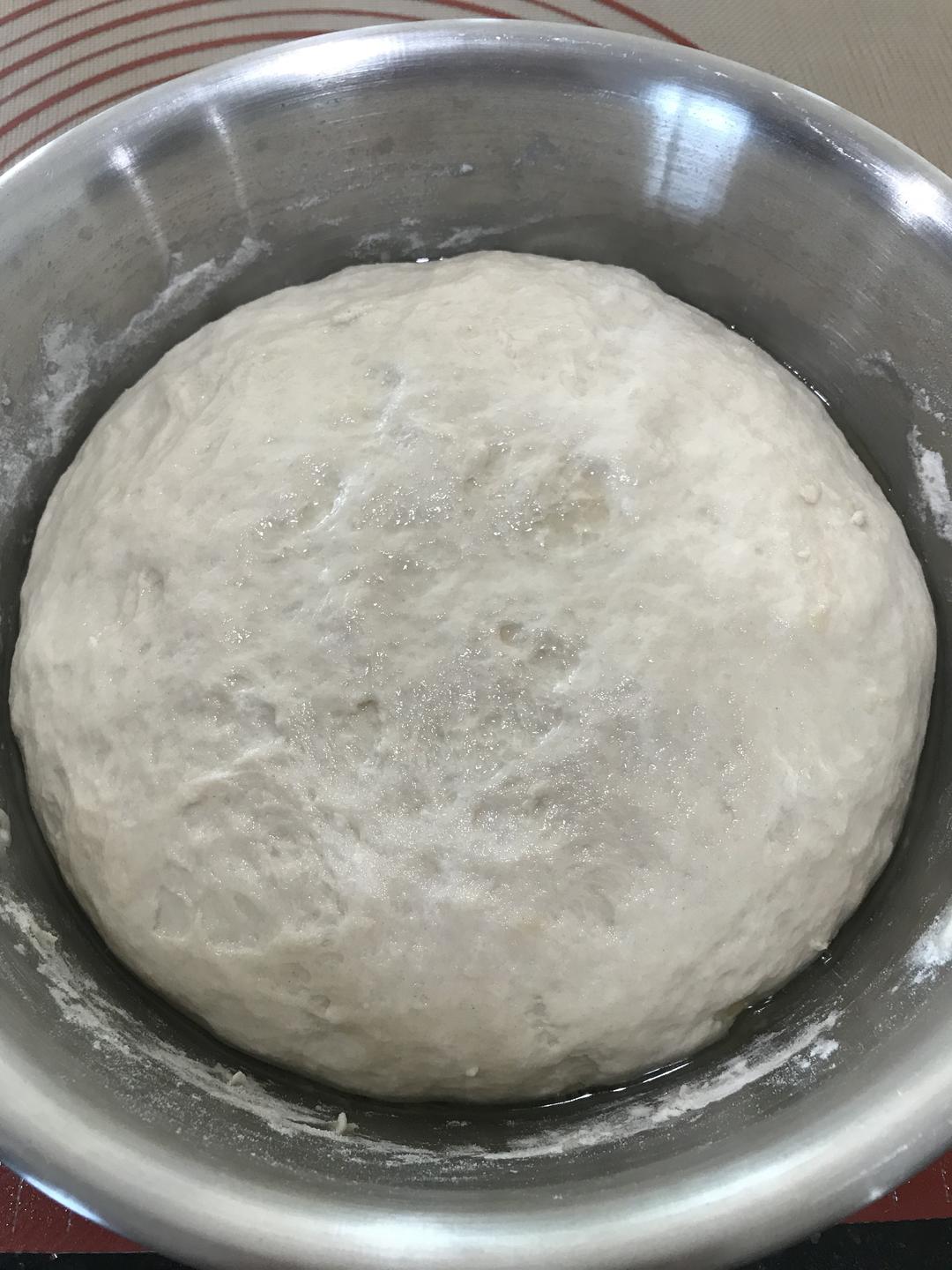 Sourdough 简单地道的酸面包-用自家做的酸面包酵母种做的做法 步骤6