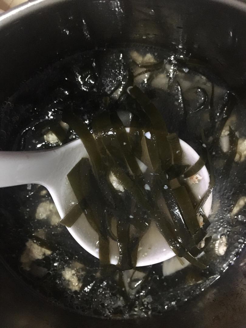 韩式肉沫海带汤