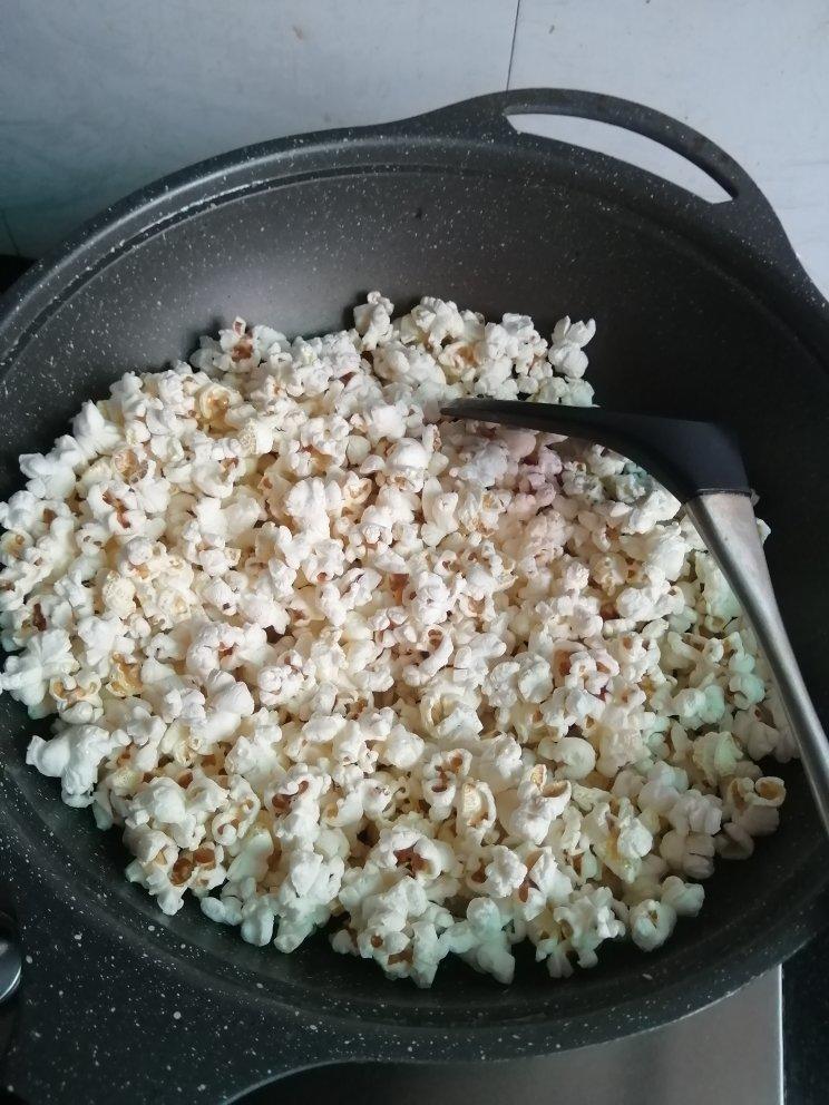 一招搞定小朋友的黄油焦糖爆米花，简单又好吃