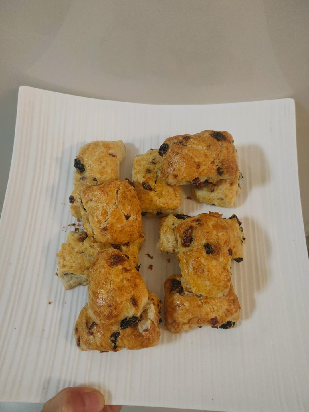 消耗淡奶油的司康