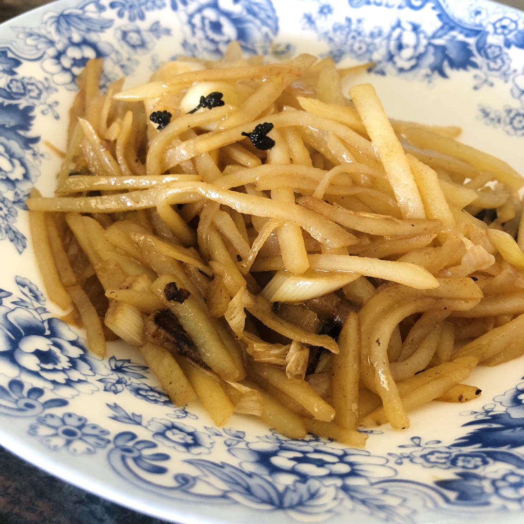 在家也能做出馆子味儿的醋溜/炝炒/酸辣土豆丝（就是那道看似简单，实则步步玄机的土豆丝）