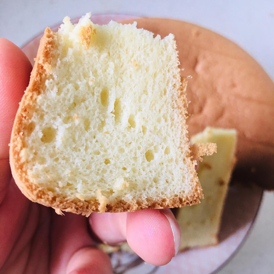 烤箱做蛋糕（戚风蛋糕的做法）