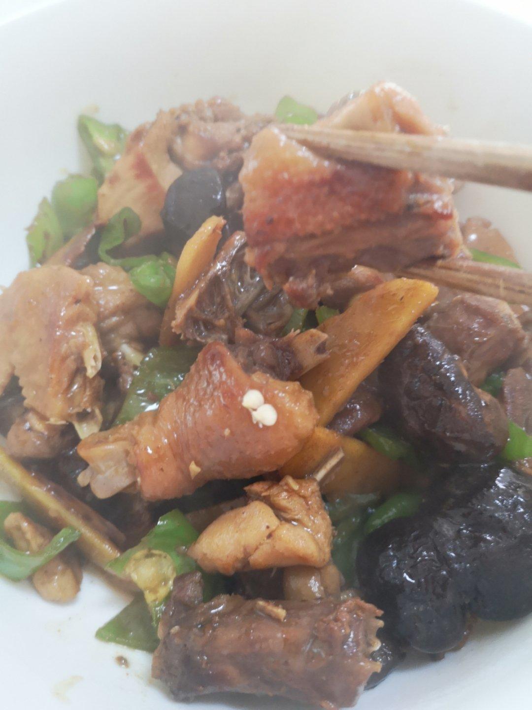 家常秘制大盘鸡&秘制黄焖鸡