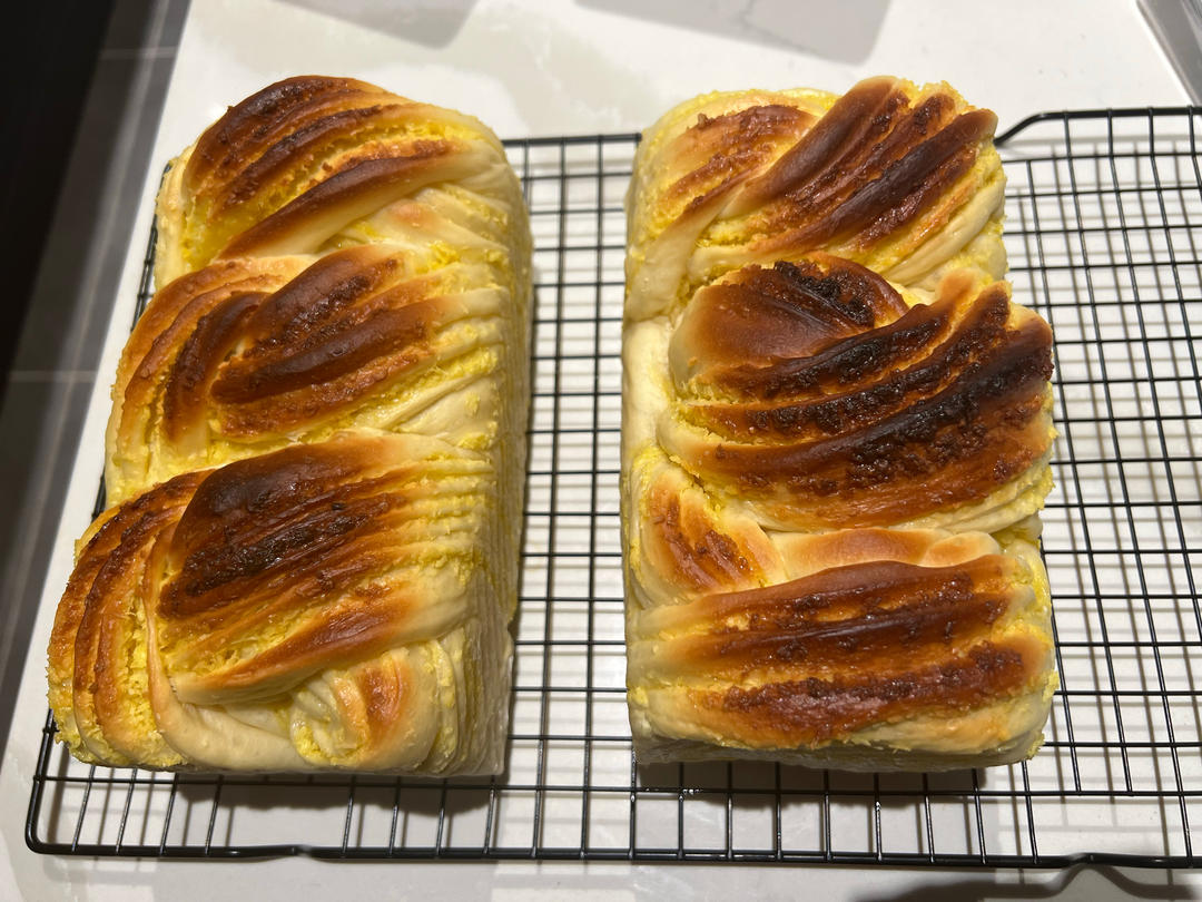 椰蓉满满吐司！幸福的味道。