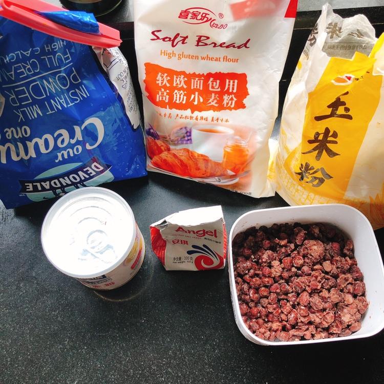 纯奶手撕吐司的做法 步骤1