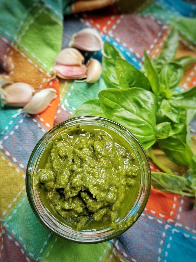 十分钟意大利风味看家酱料-绿酱(pesto)的做法