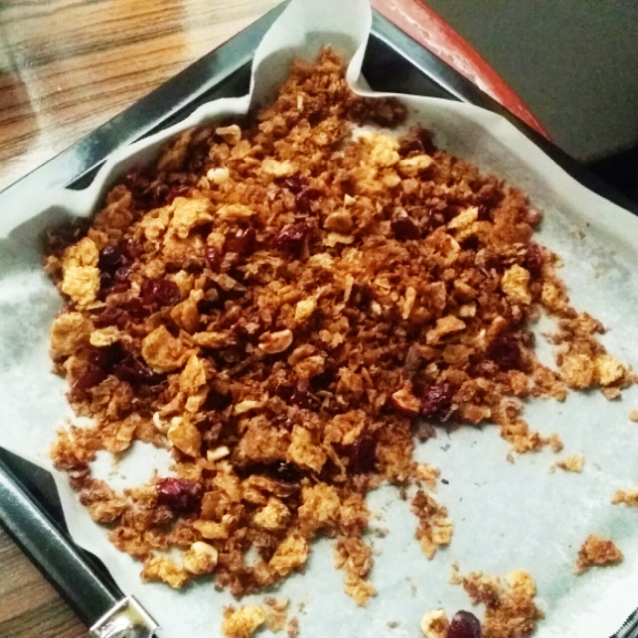 格兰诺拉核桃水果干燕麦片