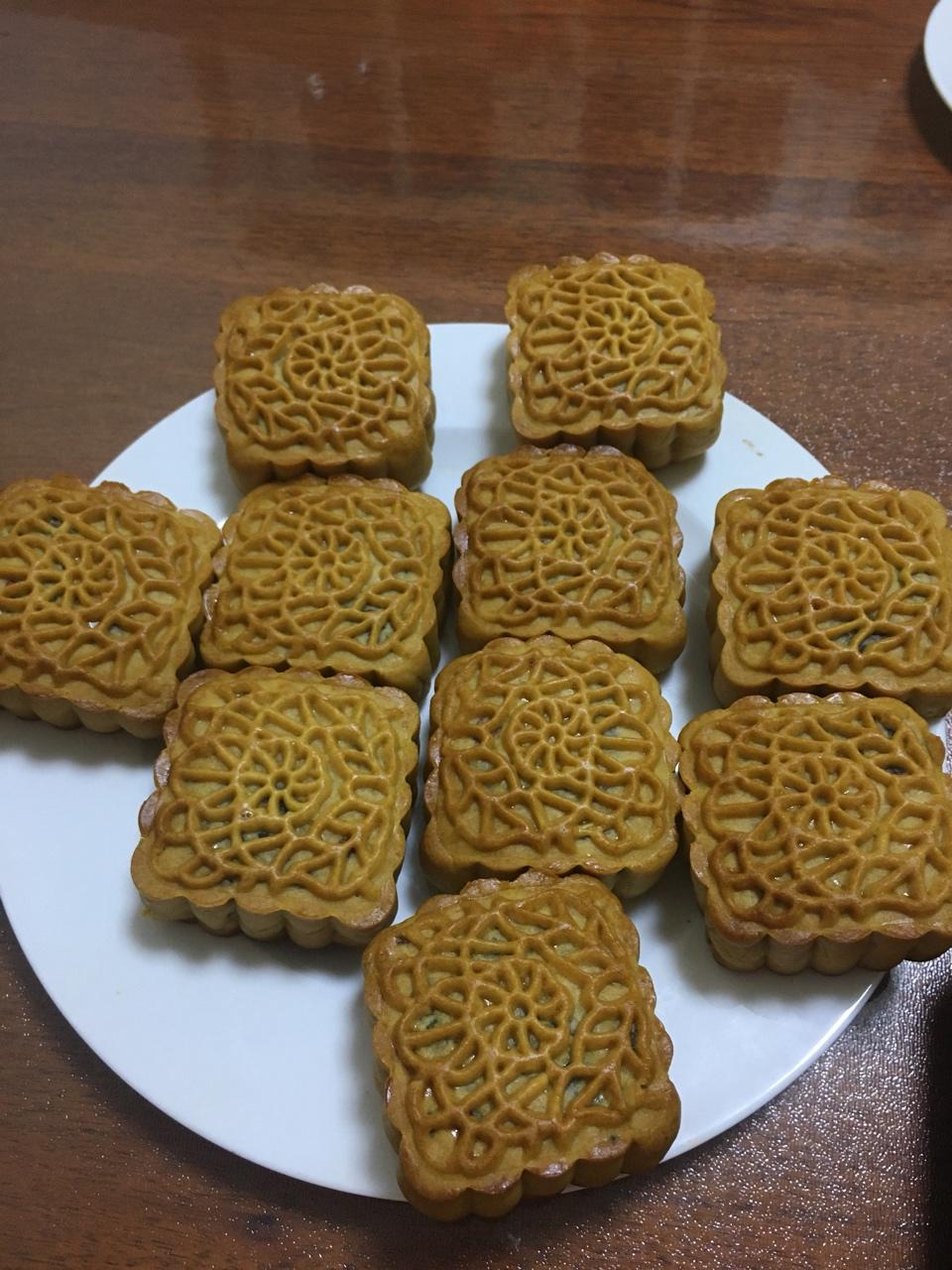 嘉怡mm做的豪华版五仁月饼馅