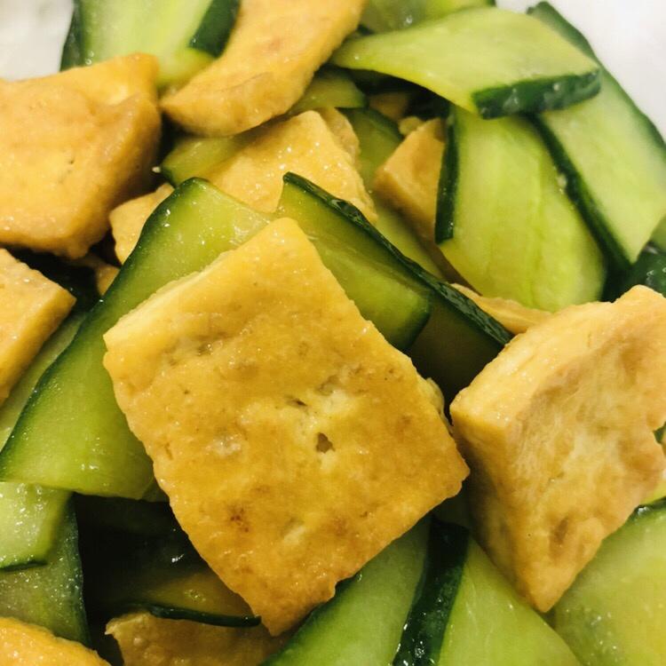 豆腐炒黄瓜
