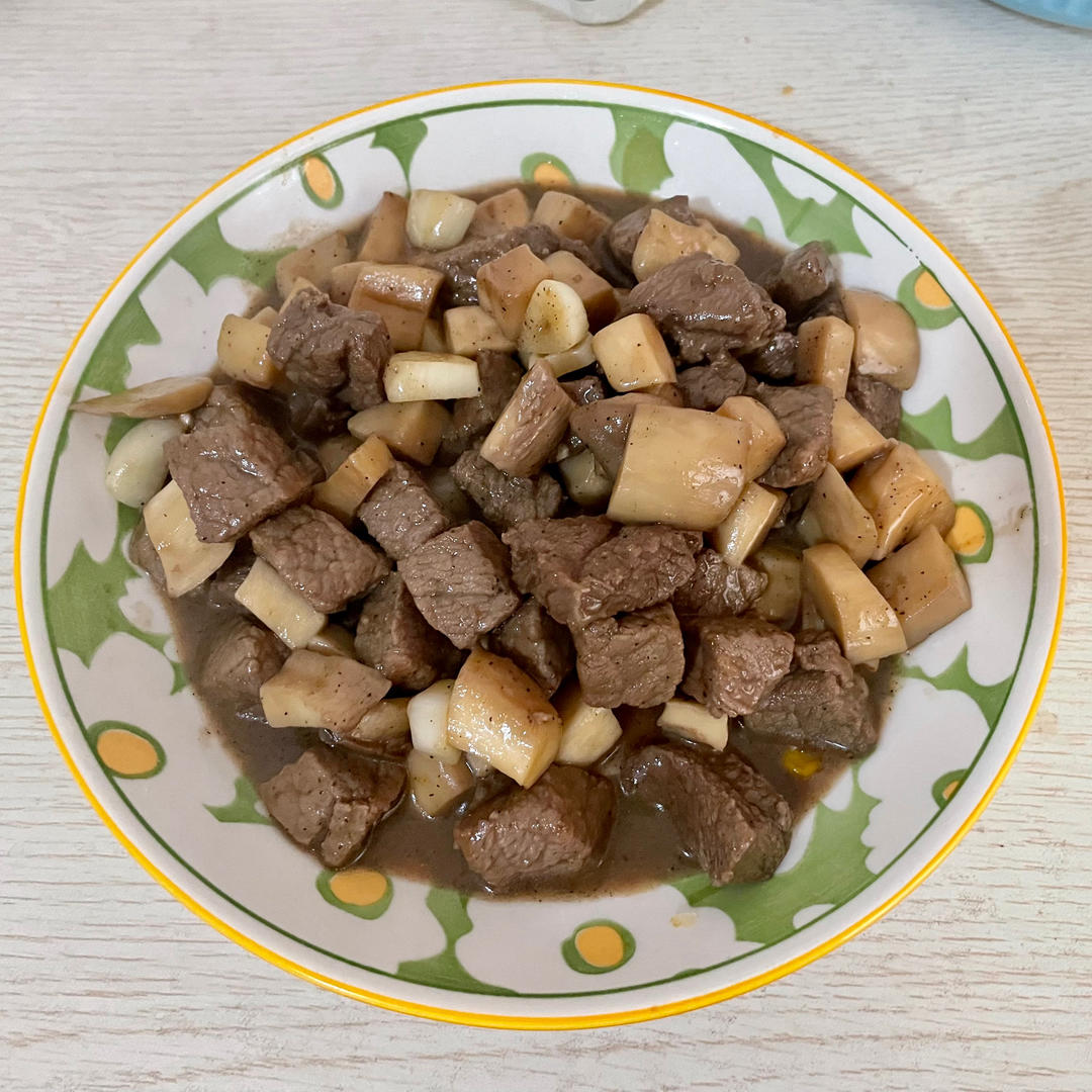 黑椒杏鲍菇牛肉粒