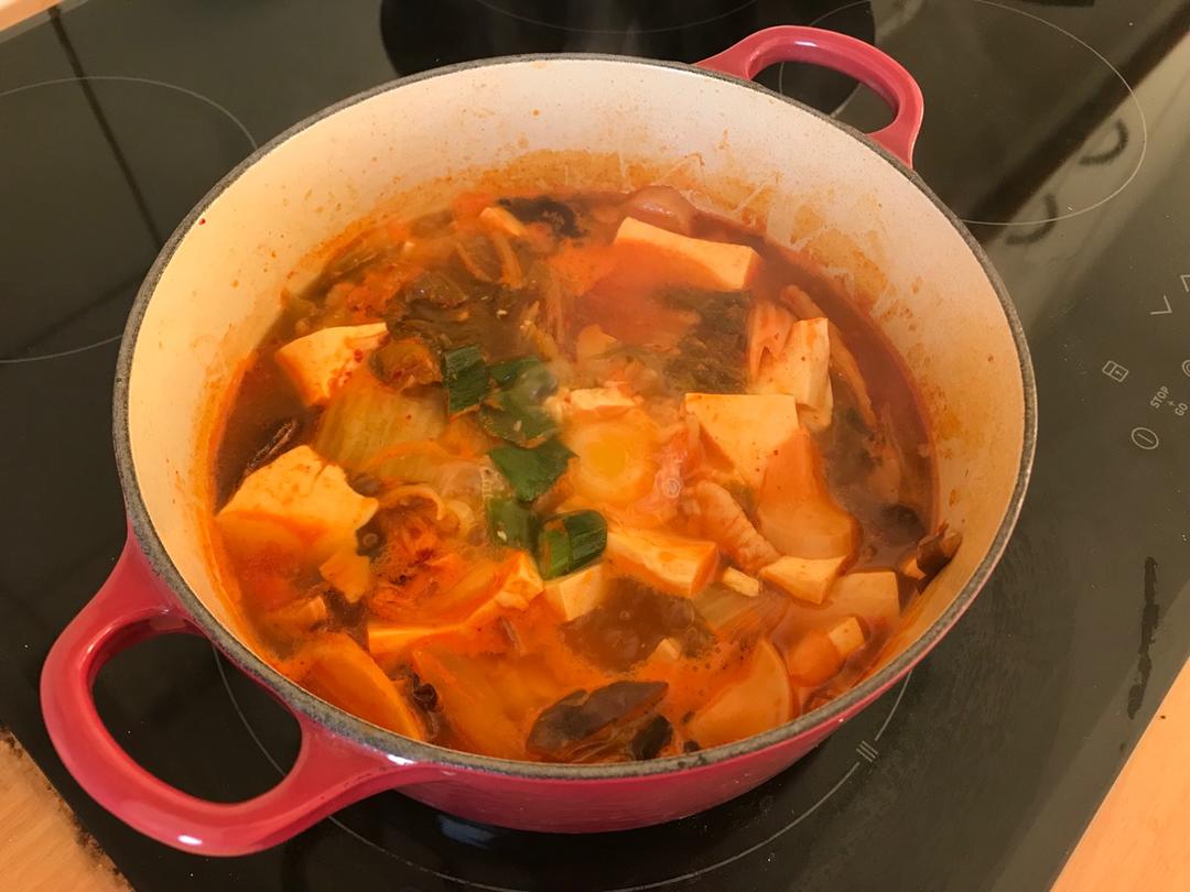辣白菜豆腐汤