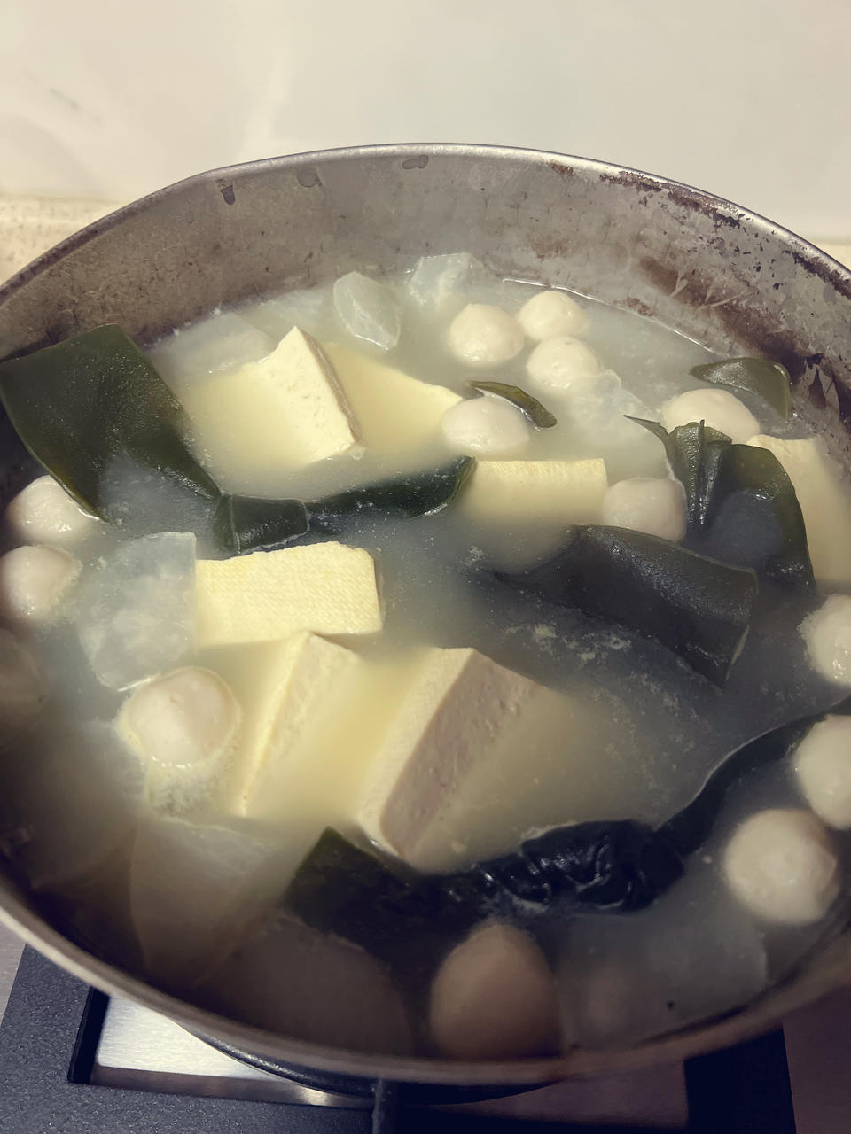 超级鲜的海带豆腐汤