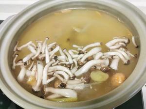 鲍鱼冬瓜蘑菇汤的做法 步骤7