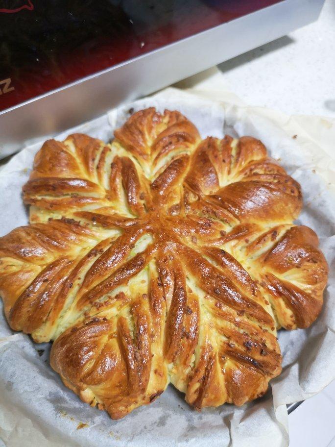 小高姐的蒜蓉花瓣面包