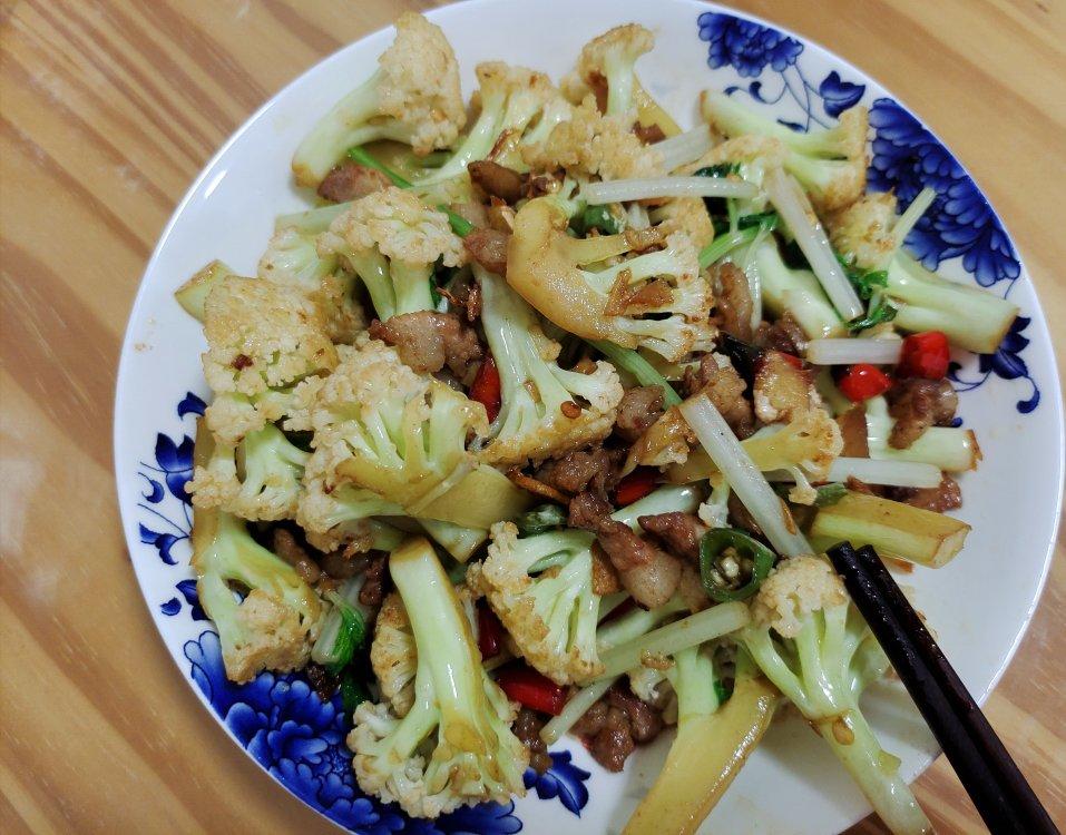和饭店一个味道的干锅花菜