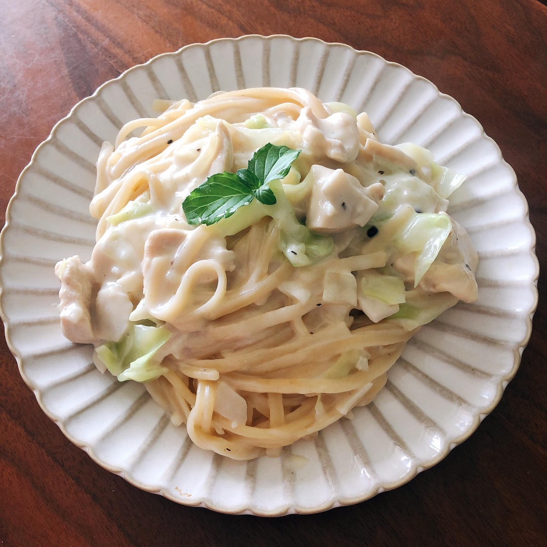 低卡牛奶版蘑菇浓汤意面，超满足下雨天必备