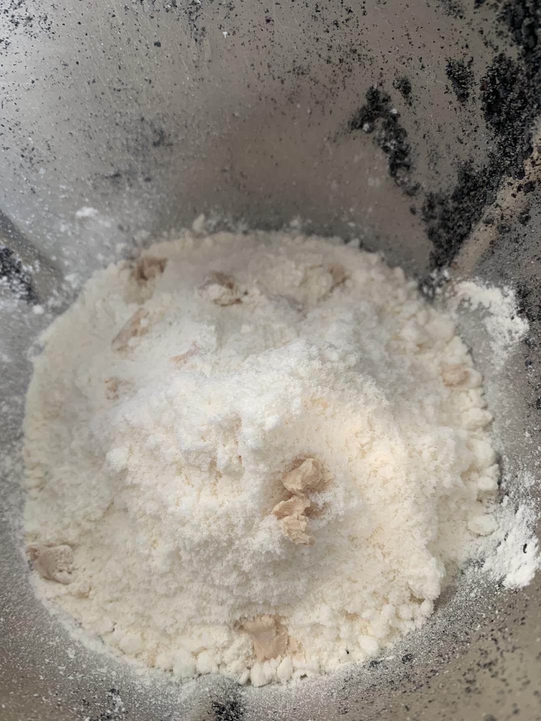 纯奶手撕吐司的做法 步骤1