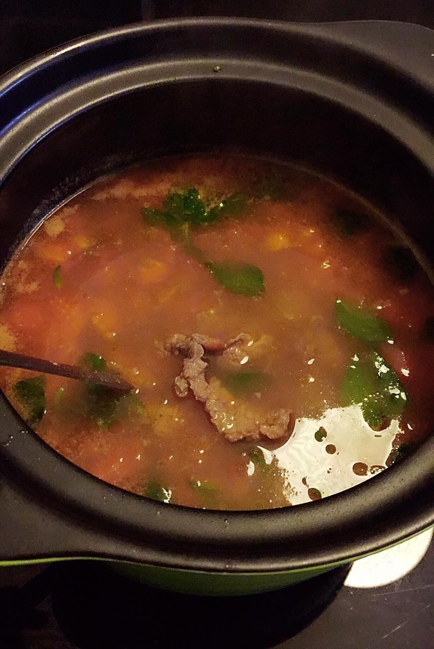 罗勒番茄牛肉汤