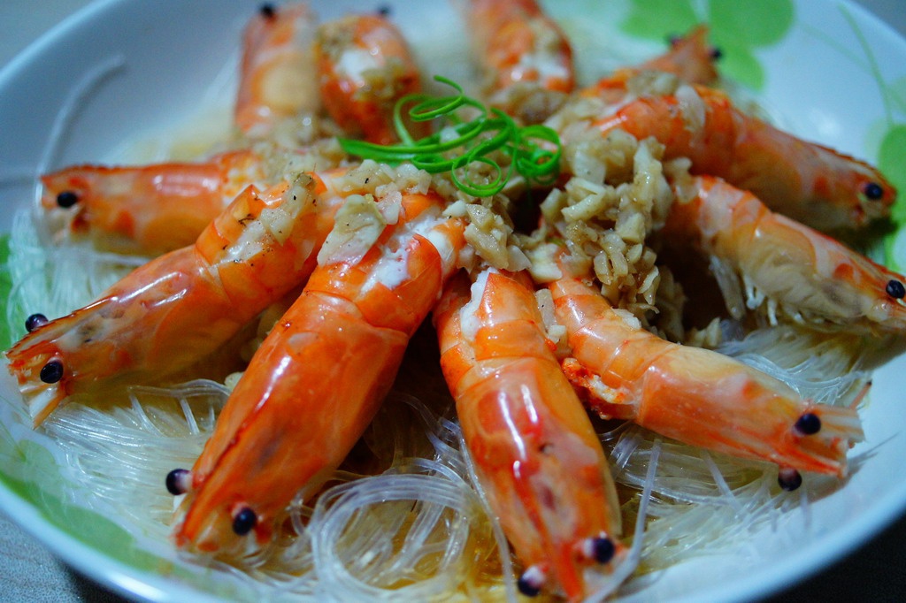 蒜蓉粉丝蒸虾