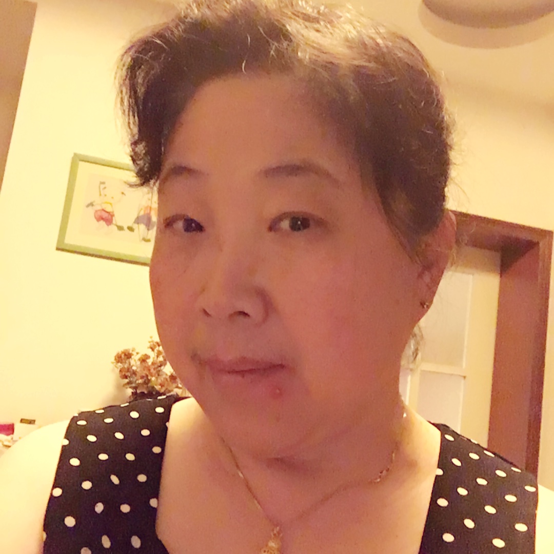 雨衣妮楠
