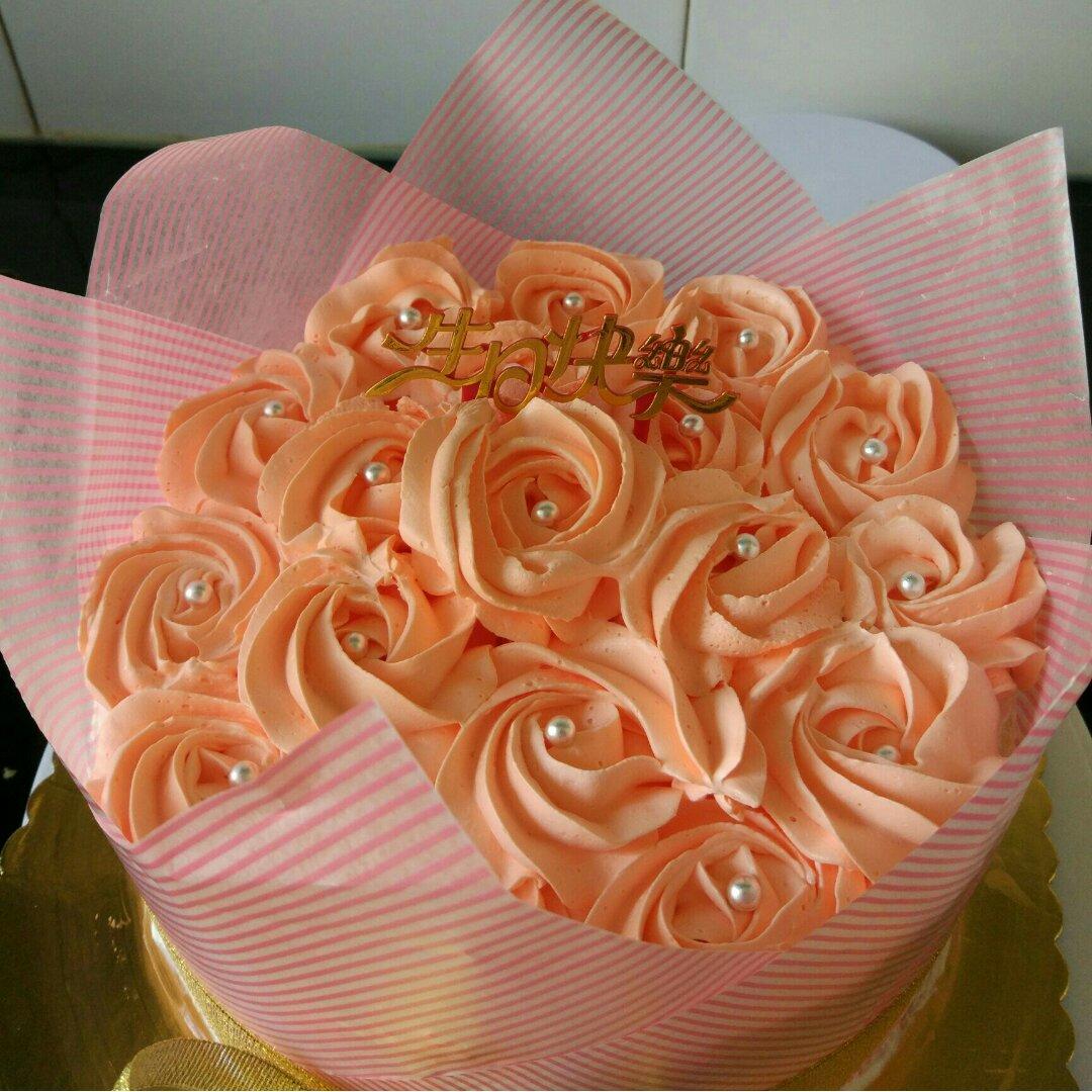 蛋糕裱花—简单花束蛋糕