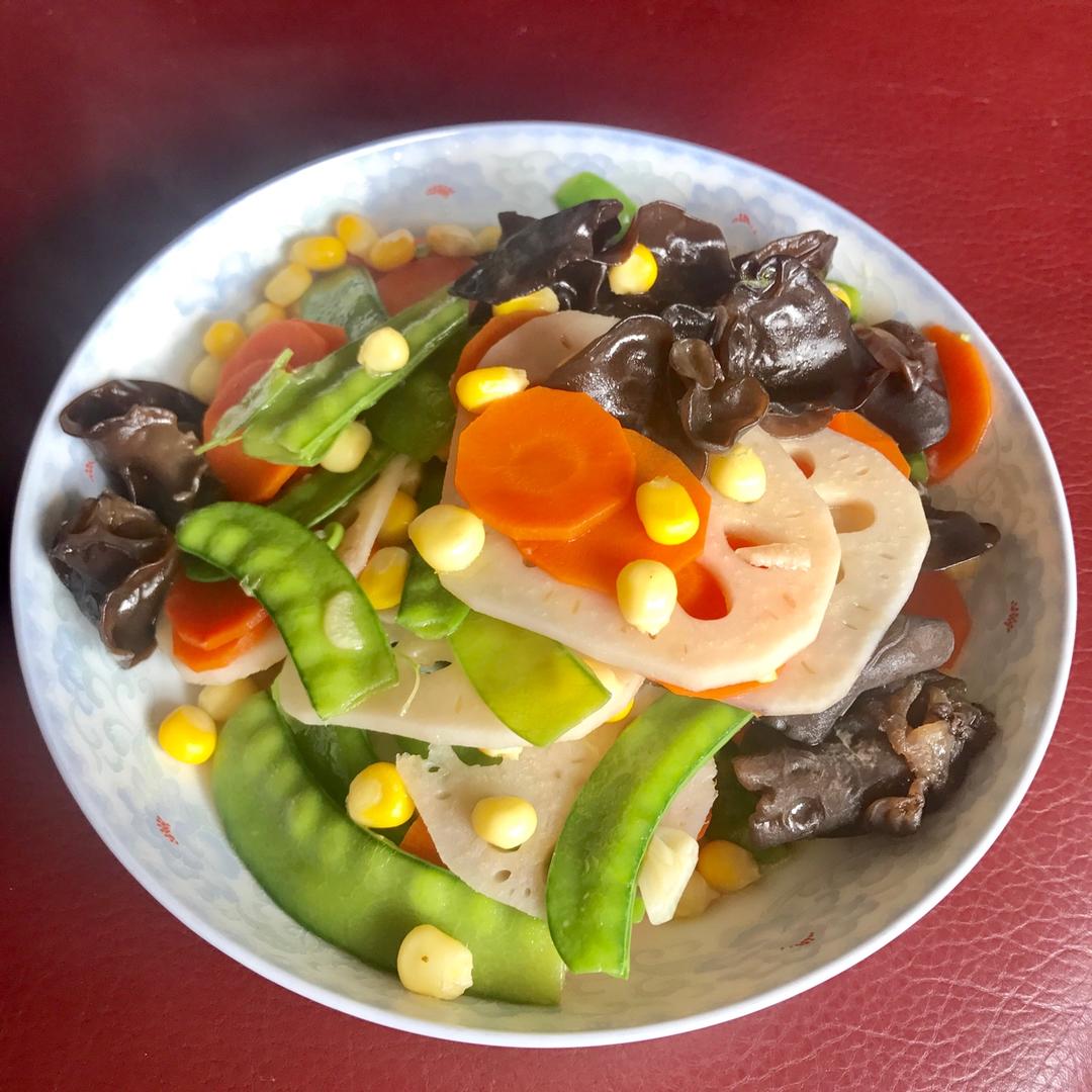 素菜也可以这么美—荷塘小炒