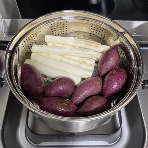 不用烤箱的紫薯山药糯米月饼的做法 步骤2