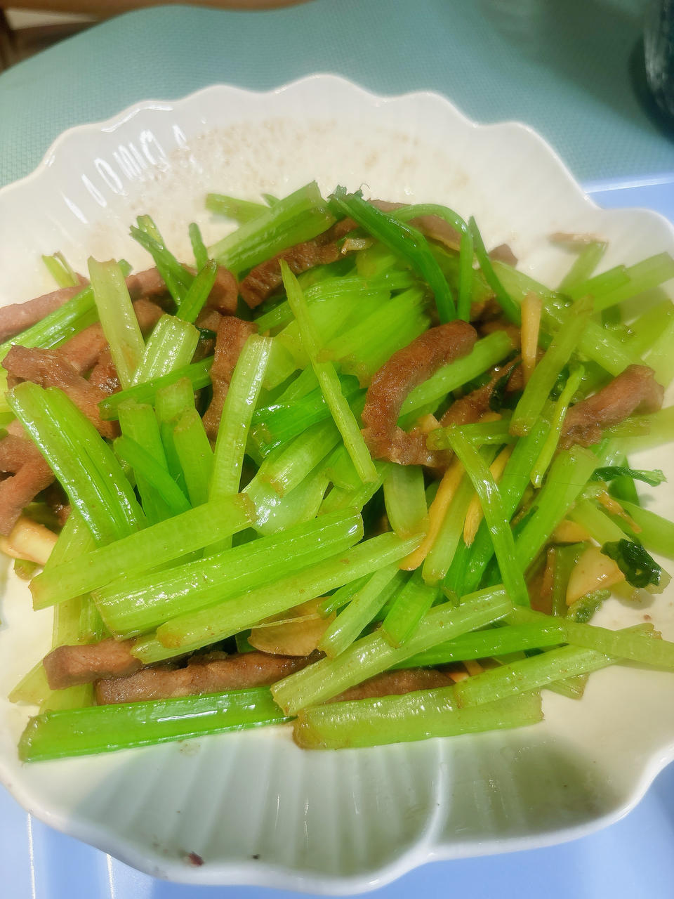 湖南小炒芹菜牛柳