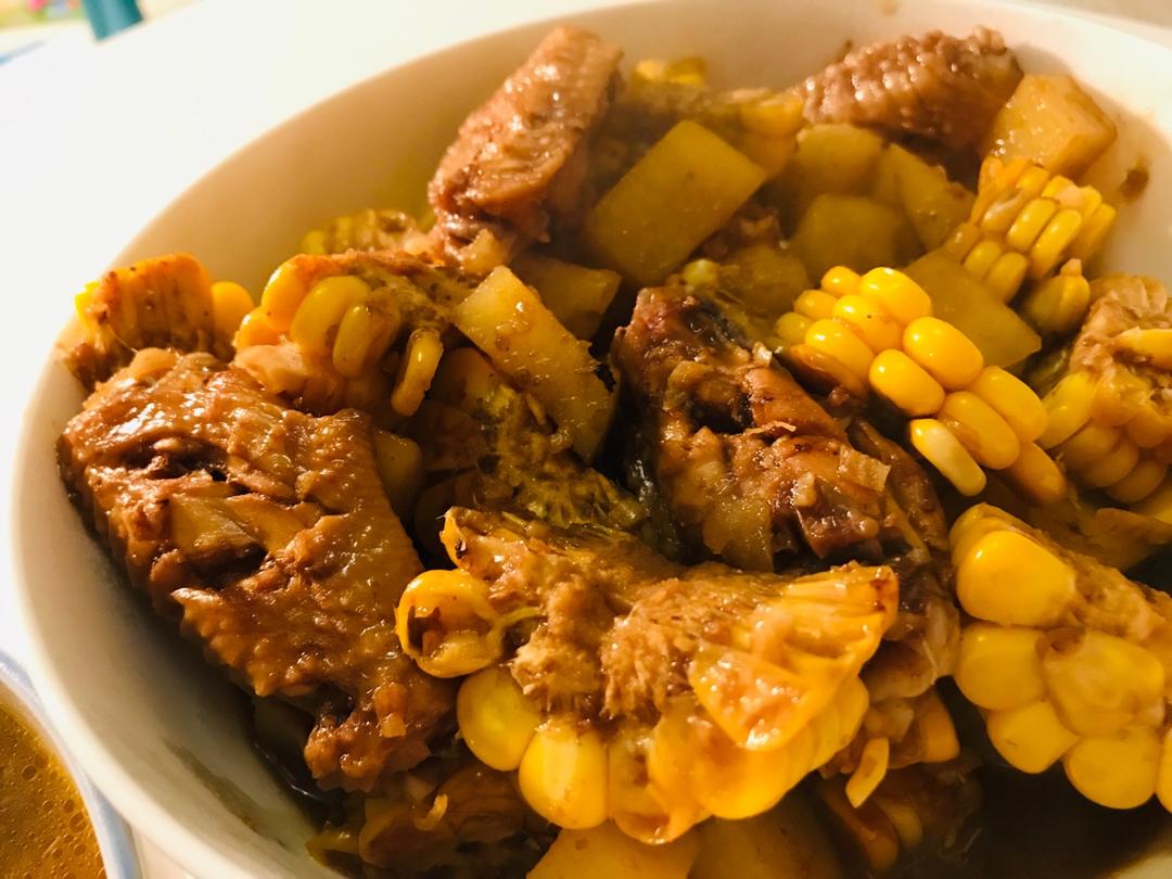 玉米可乐鸡翅煲