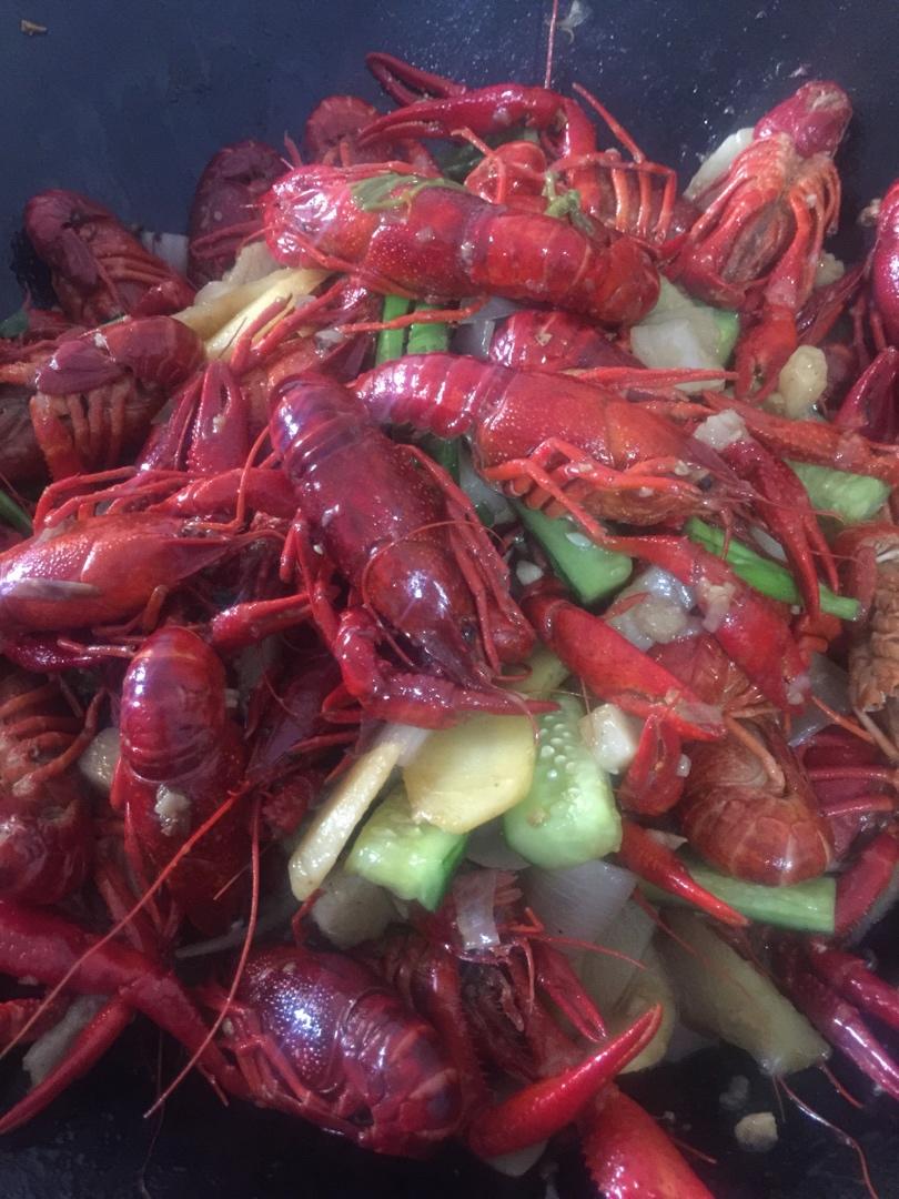私房川味麻辣小龙虾🦐好吃到暴跳