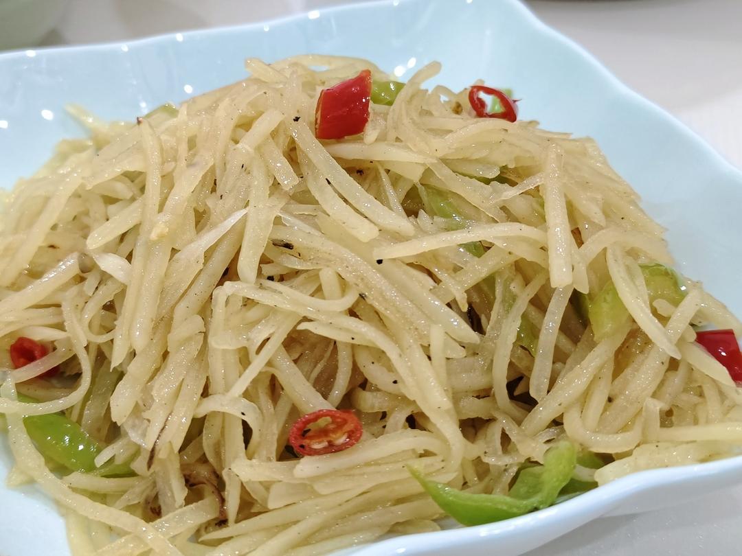 酸辣土豆丝的家常做法 超级下饭