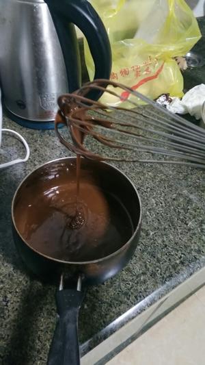 巧克力裱花蛋糕的做法 步骤1