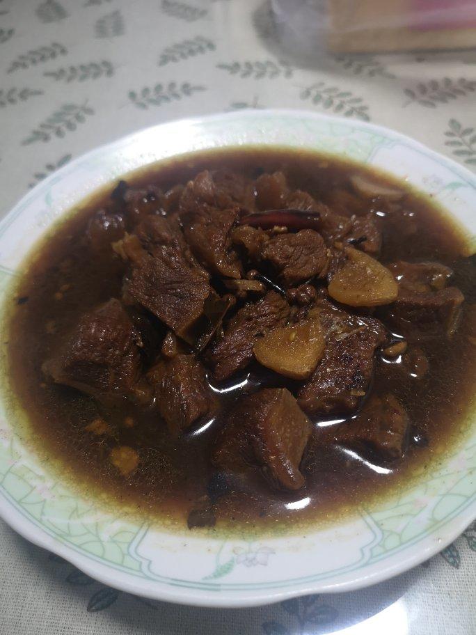 红烧牛腱（小诀窍更好吃）