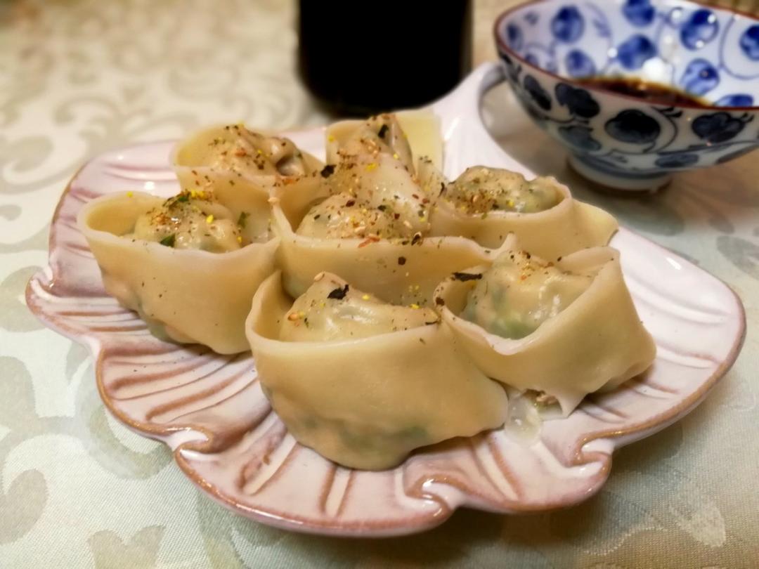 槐花猪肉馅饺子