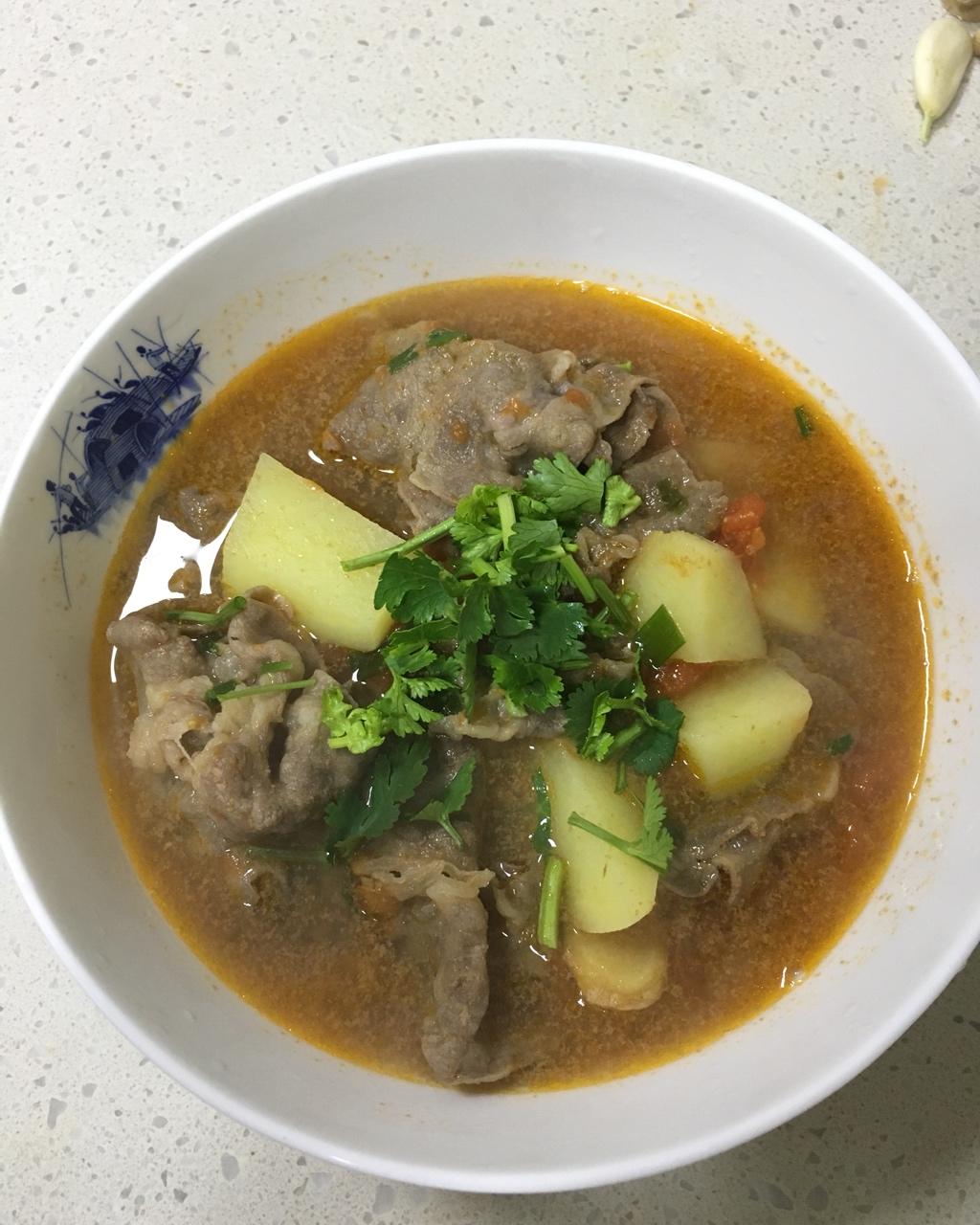 番茄土豆肥牛锅