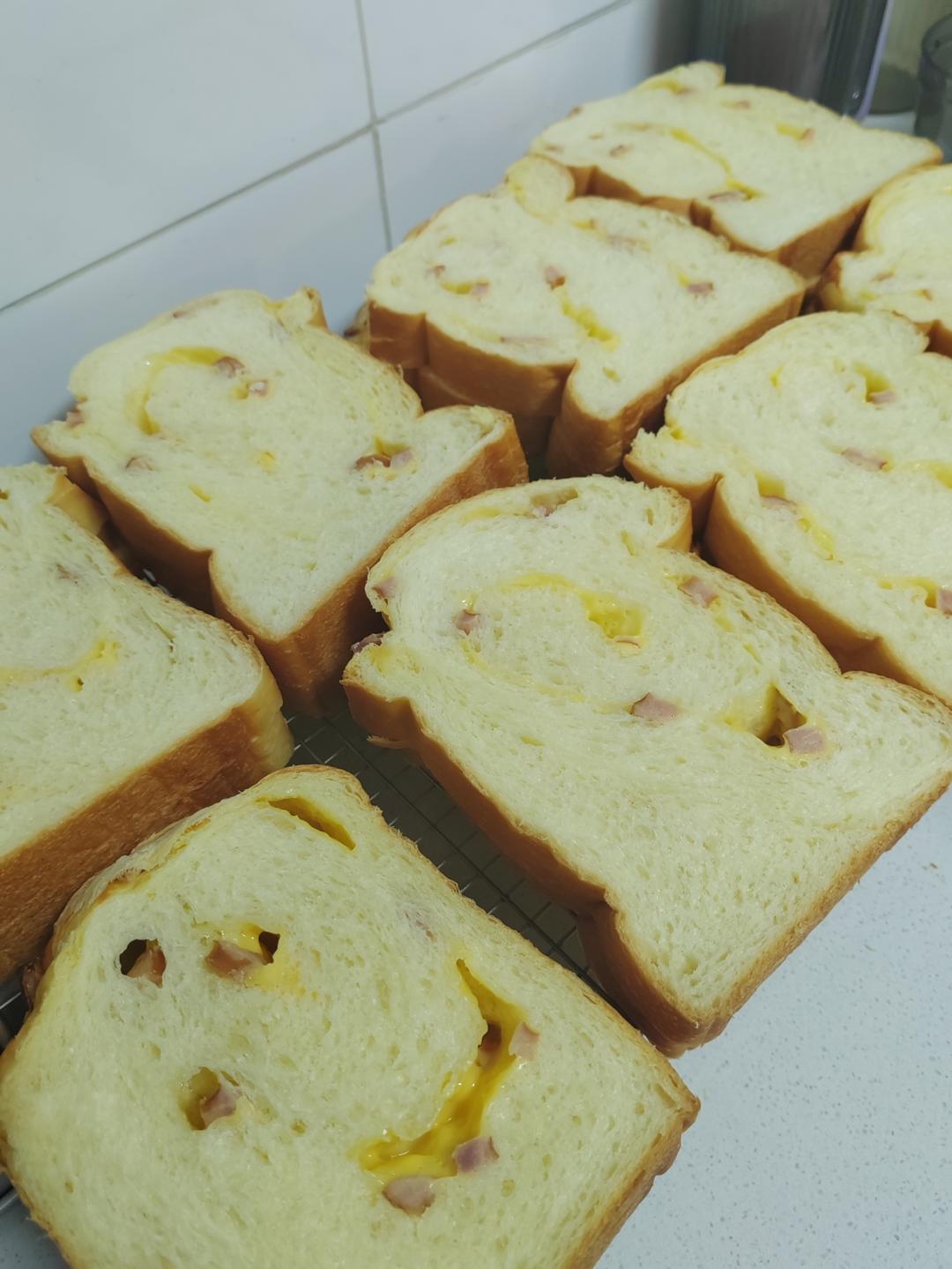 微咸味奶油吐司