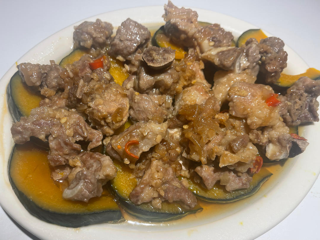 排骨这么做蒜香浓郁无腥味！秋季美味·南瓜蒸排骨