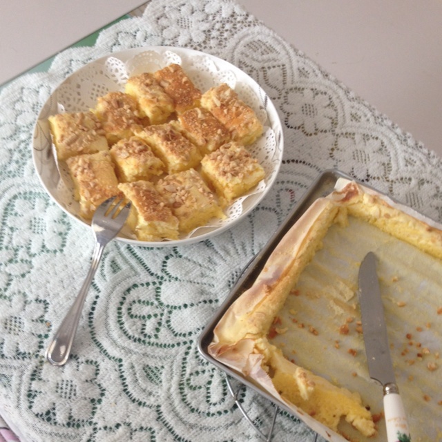 超简单完美戚风蛋糕（6寸2蛋）附打发、翻拌、脱模视频