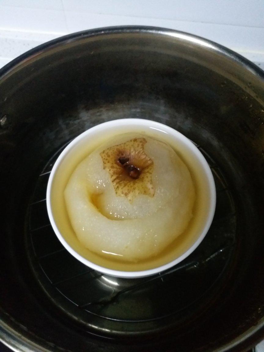 冰糖炖雪梨(化痰止咳)