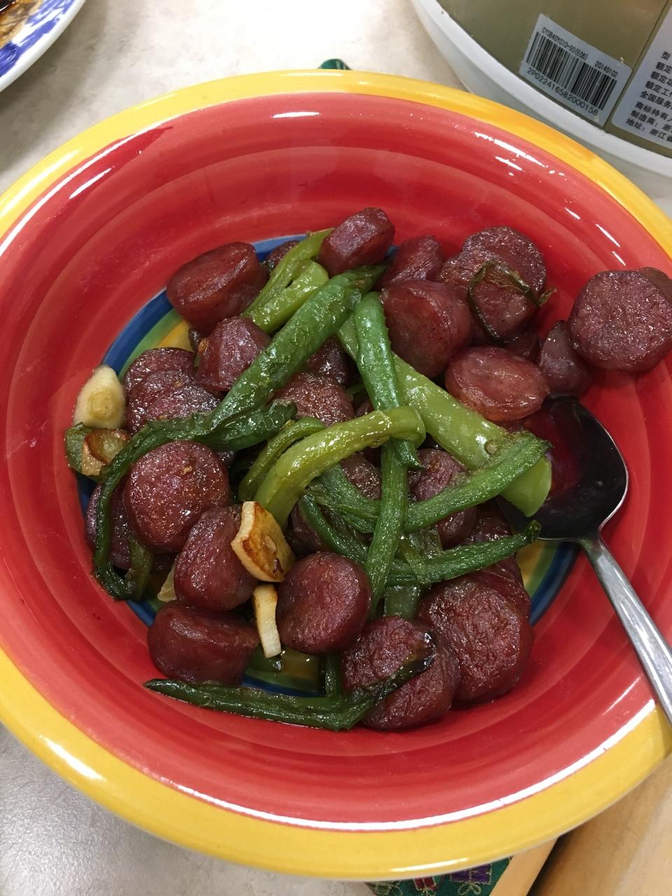 尖椒炒腊肠