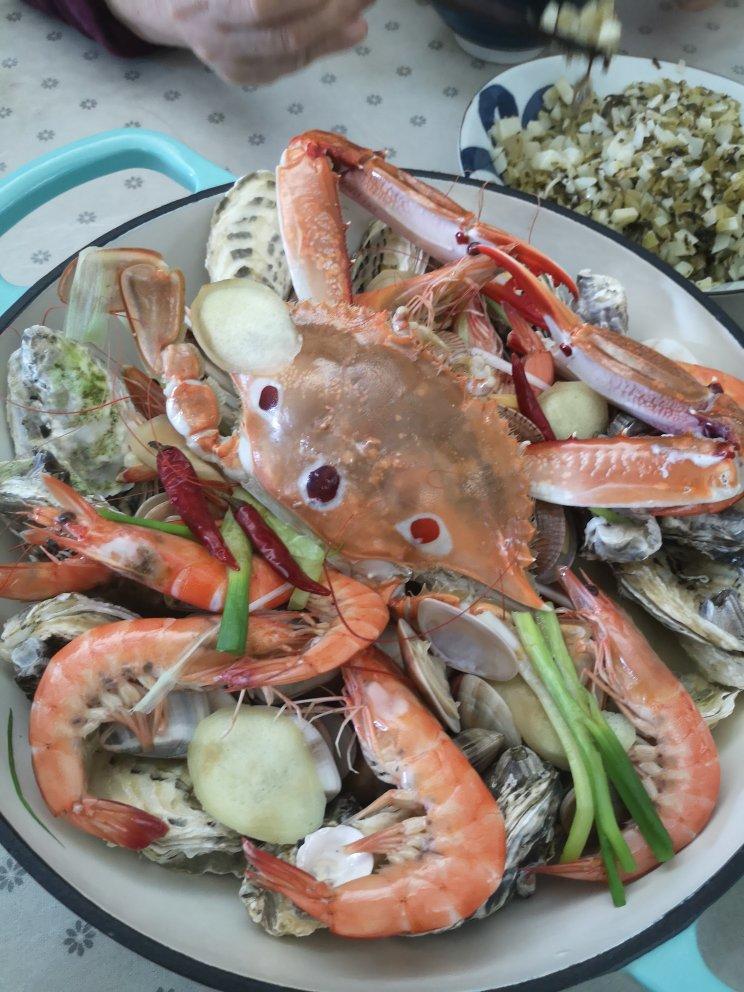 无水焗小海鲜（铸铁锅版）